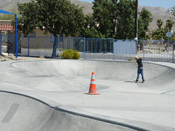 Sgt Hodge Skate Park - Desert Hot Springs (4/9/2006)