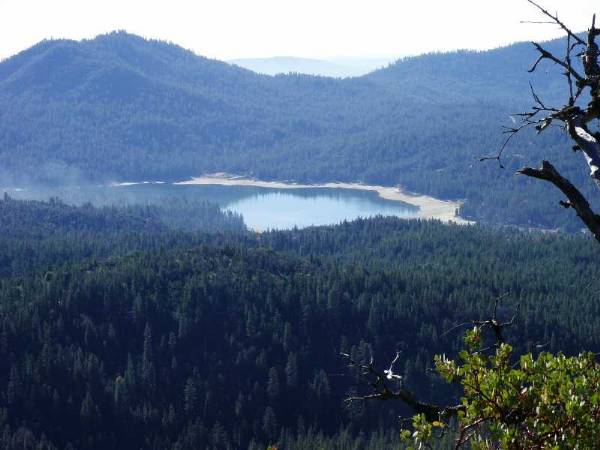 Bass Lake / Crane Valley Reservoir - More info; visit www.filmyosemite.com or call 559.760.1143 (12/8/2008 - Credits: Dave Wolin)