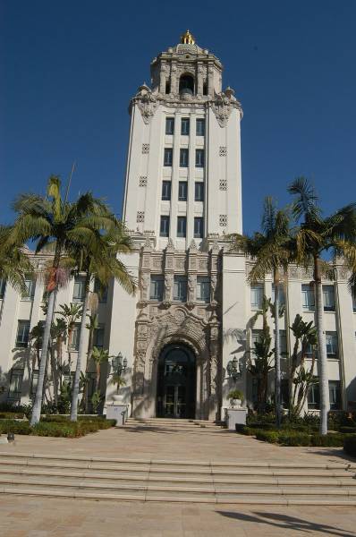 Beverly Hills City Hall (2/3/2009)