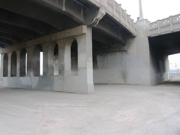 Fourth Street Bridge - 4th Street & Santa Fe Ave (4/3/2009)