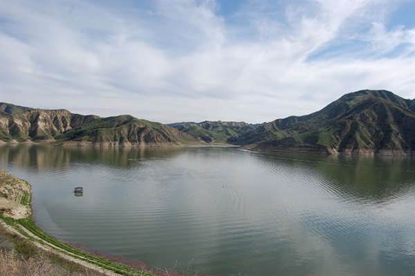 Lake Piru Recreation Area (12/3/2013 - Credits: David Golden)