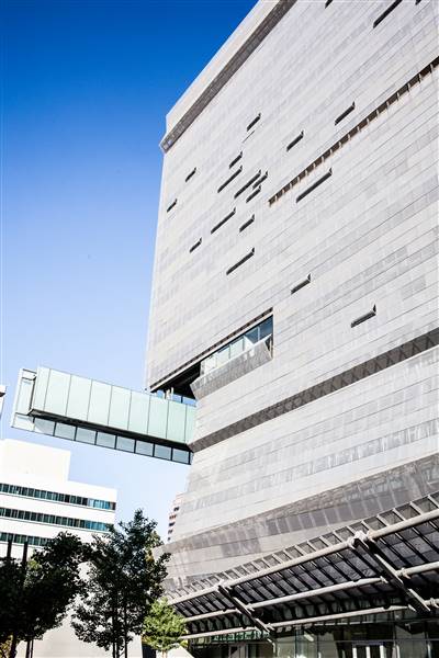 Caltrans District 7 Headquarters - EXTERIOR FILMING ONLY (4/15/2016 - Credits: Photo courtesy of Gillian Bissonnette, California Film Commission)