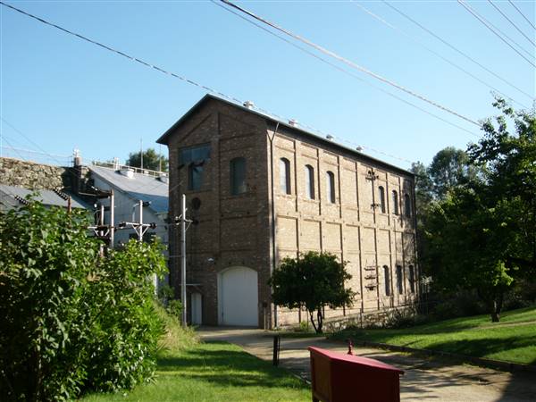 Folsom Powerhouse State Historic Park (SHP) (4/18/2016 - Credits: Public Domain - Wikimedia Commons Image)