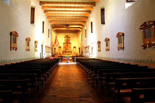 Mission San Diego de Alcala - San Diego Mission (4/29/2011 - Credits: "Mission San Diego de Alcala-110" by Rachel Titiriga (CC BY 2.0)[https://creativecommons.org/licenses/by/2.0/legalcode]https://www.flickr.com/photos/pocait/)