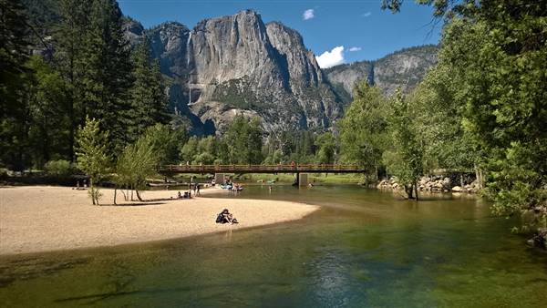 Yosemite National Park (6/18/2014 - Credits: "Sentinel beach, Yosemite National Park" by Flicker User: Su-May (CC BY2.0)[https://creativecommons.org/licenses/by/2.0/legalcode]https://www.flickr.com/photos/su-may/)