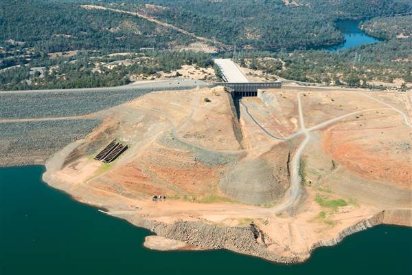 Lake Oroville State Recreation Area (SRA) (9/18/2015 - Credits: Photo by: California Department of Water Resources)
