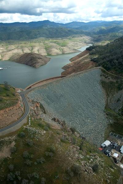 Lake McClure & Barrett Cove Recreation Area (3/2/2015 - Credits: Photo courtesy of California Department of Water Resources)