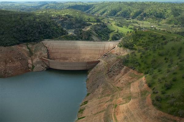 Lake McClure & Barrett Cove Recreation Area (3/2/2015 - Credits: Photo courtesy of California Department of Water Resources)