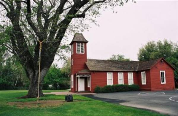 Ballard Little Red Schoolhouse (9/1/2015 - Credits: Photo courtesy of the Santa Barbara FIlm Comission)