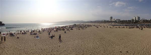 Santa Monica State Beach (SB) / Pacific Park Santa Monica Pier (6/30/2013 - Credits: "Santa Monica Beach, California" by Dorina Bernard (CC BY-NC-ND 2.0)[https://creativecommons.org/licenses/by-nc-nd/2.0/legalcode]https://www.flickr.com/photos/dorinabernard/)