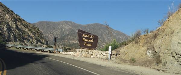 Angeles Crest Highway - SR2 (6/27/2014 - Credits: "Angeles Crest Highway, La Canada Flintridge, California" by Ken Lund (CC BY-SA 2.0)[https://creativecommons.org/licenses/by-sa/2.0/legalcode]https://www.flickr.com/photos/kenlund/)
