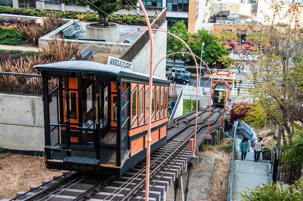 Angels Flight Railway (4/27/2013 - Credits: "20130427_5418.jpg" by Jim Maurer (CC BY-NC-ND 2.0)[https://creativecommons.org/licenses/by-nc-nd/2.0/legalcode] https://www.flickr.com/photos/schaffner/)