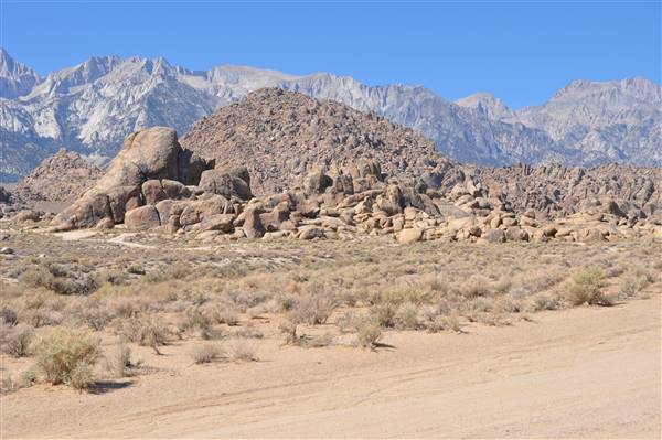Alabama Hills - Bureau of Land Management / BLM - Bishop Field Office (11/15/2016 - Credits: Photo courtesy of Robin Citrin)