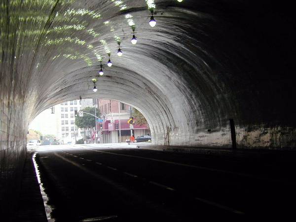 2nd Street Tunnel / Second Street Tunnel (12/31/2003)