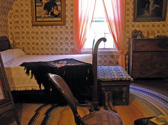 Sonoma State Historic Park (SHP) / General Vallejo’s Home / The Barracks / Mission San Francisco Solano (7/25/2018)