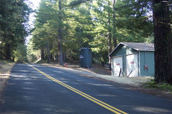 Greenwood Road - Greenwood Road/132 County Road, an Elk Fire station, looking eastward (7/30/2018 - Credits: Kellen Lim)