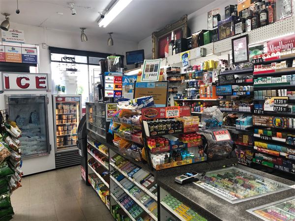 Kopper Keg Liquors (4/9/2019 - Credits: Dasha Khailova)