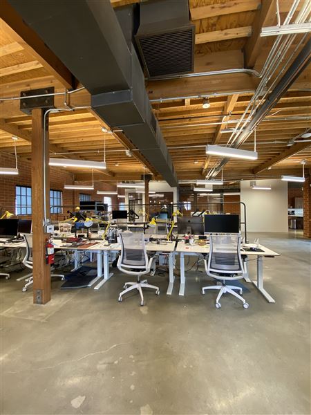 Studio Blitz - Contemporary Office Space (3/24/2020 - Credits: Riz Walker)