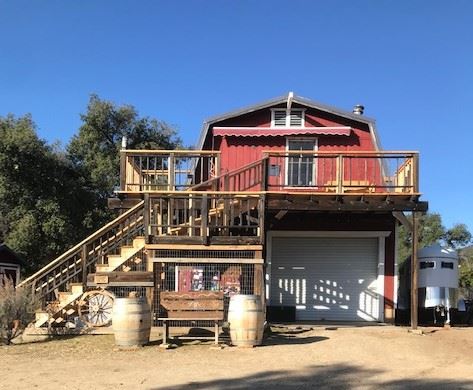 Red Thorne Ranch / The Barn Loft / Mini Petting Zoo (2/4/2021 - Credits: Amber Thorne)