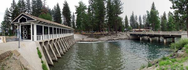 Fanny Bridge/Tahoe Dam (12/31/2003)
