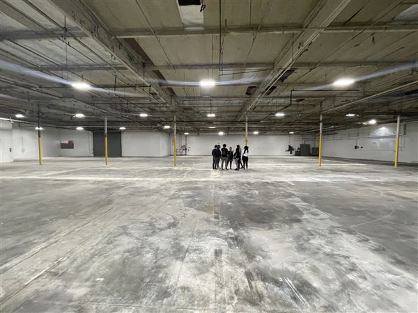 C & I Studios / Massive 25,000 Sq Ft 24-hour Production Studio in the Heart of DTLA (5/9/2022 - Credits: c&I studios)