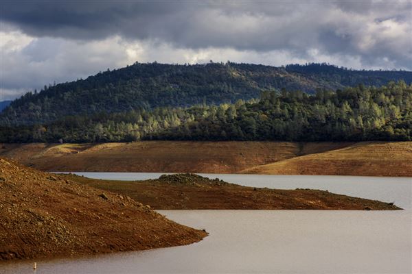 Lake Oroville State Recreation Area (SRA) (12/16/2016 - Credits: Brian Baer)