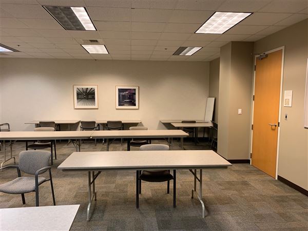 Junipero Serra State Building - Department of General Services (DGS) - Large Conference Room (8/3/2022 - Credits: Brandy Davis)