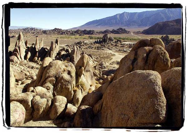 Alabama Hills - Bureau of Land Management / BLM - Bishop Field Office (12/31/2003)