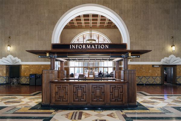 Union Station, Los Angeles - Information Booth & Ticket Concourse (9/23/2021 - Credits: Hollywood Locations)