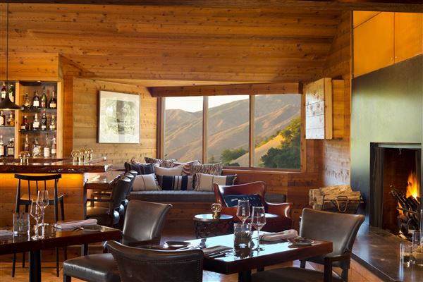 Alila Ventana Big Sur - Dining / The Sur House (9/29/2017 - Credits: Media Department)