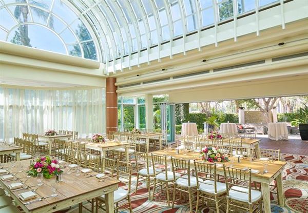 Warner Center Marriott - Atrium (10/7/2016 - Credits: Warner Center Marriott)