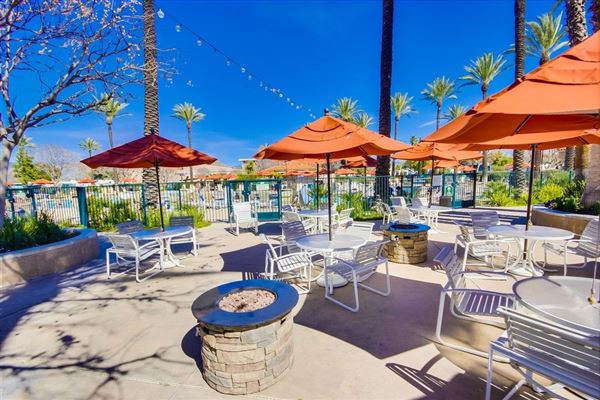 Golden Village Palms Sunland RV Resort (10/11/2023 - Credits: submitted by: Laura Hankla)