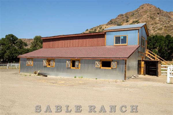 Sable Ranch - Rancho Maria (5/11/2021 - Credits: Sable Ranch)