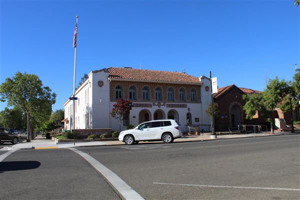Lincoln (5/10/2023)