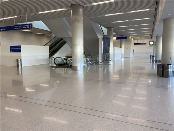 Los Angeles International Airport (LAX) - T5.5 Ticketing Escalators (1/9/2024 - Credits: Michael S. Hoffner)