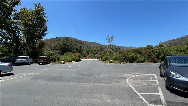 Leo Carrillo State Park and Beach (SP) - South Beach Parking Lot (6/26/2024 - Credits: Brandy Davis)