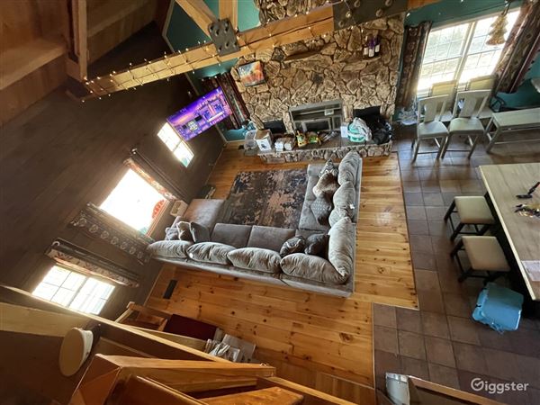 Murillo Cabin (6/1/2024 - Credits: submitted by: Leonardo Murillo)