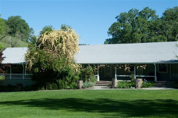 Vichy Springs Resort and Inn - Lady Banks Rose mountain view rooms (5/8/2024 - Credits: Gilbert Ashoff)