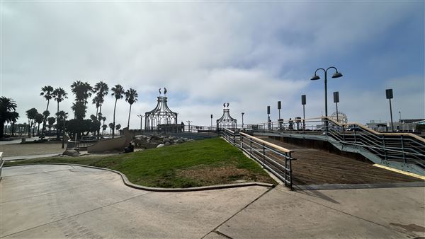 Santa Monica State Beach (SB) / Pacific Park Santa Monica Pier (10/2/2024 - Credits: Brandy Davis)