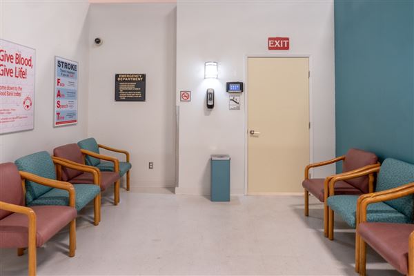 SirReel Studios Standing Sets - Hospital (10/15/2024)