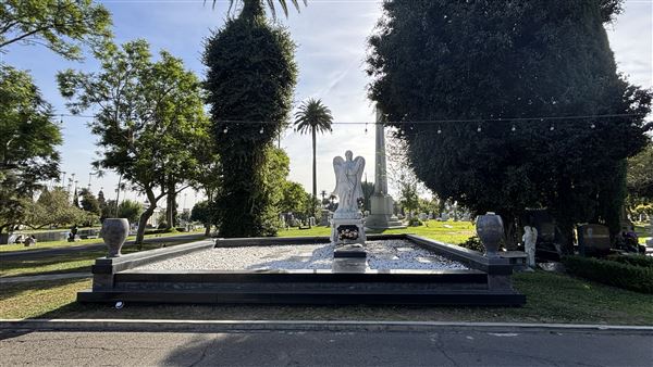 Hollywood Forever Cemetery (11/7/2024 - Credits: Brandy Davis)