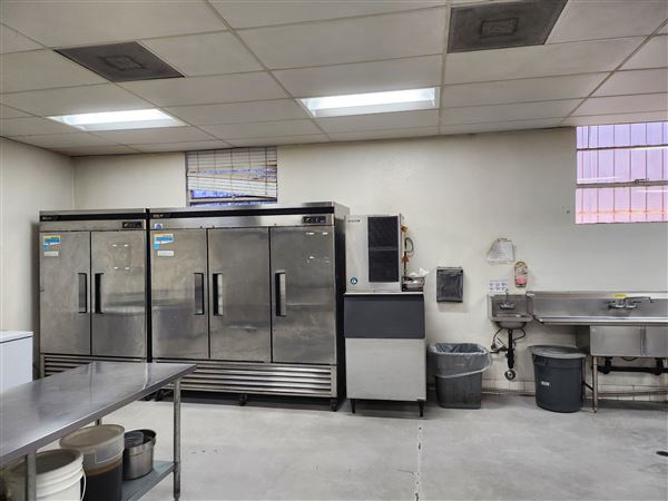 Bluetree Gourmet (2/25/2025 - Credits: submitted by: Amy Pang)