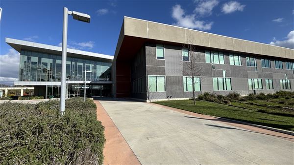 Los Angeles Valley College - LAVC - Administration Building (3/10/2025 - Credits: Brandy Davis)
