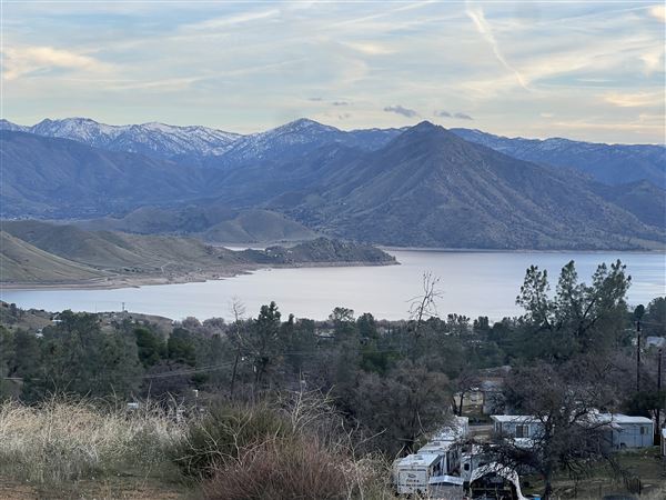 Kern River Valley Desert Mountains & Lake View (3/19/2025 - Credits: Alaska Gieseler)