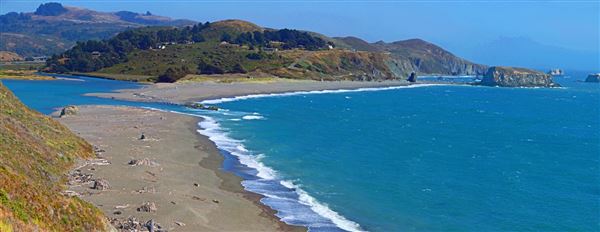 Sonoma Coast State Park (SP) - Jenner Beach - Sonoma Coast State Park (4/24/2025 - Credits: Al Mueller)