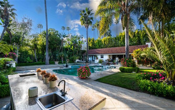 Cinematic LA Estate W/Gardens, Pool & Grand Stairs (7/29/2025 - Credits: submitted by: Simon Neman)