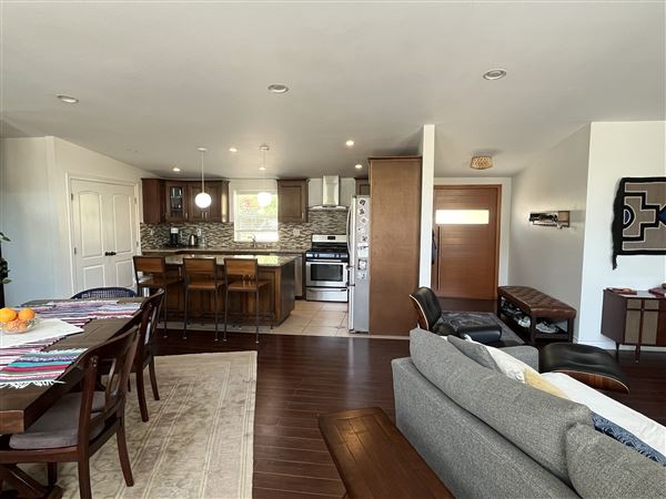 Mid-Century Single Story Home (7/16/2025 - Credits: Amanda campbell)