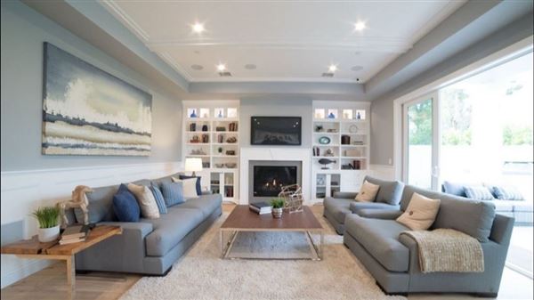 Beautiful Newly Constructed (2018) Cape Cod Home in Studio City (7/1/2018 - Credits: David Levy)
