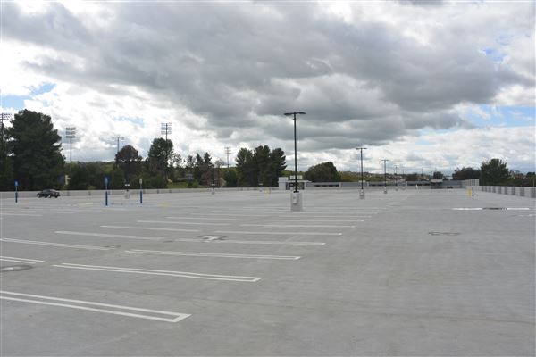 College of the Canyons - Lot 7 Parking Structure (3/21/2019 - Credits: Leo Fialho)