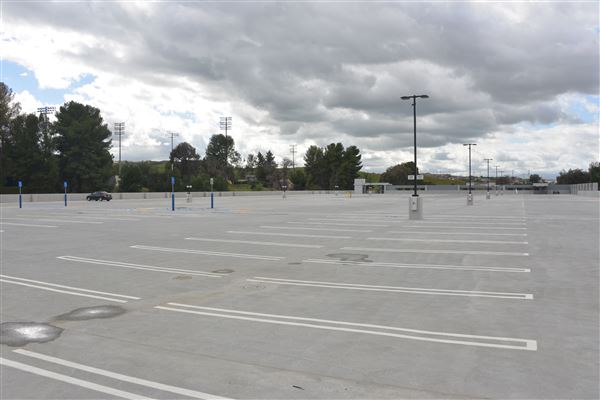 College of the Canyons - Lot 7 Parking Structure (3/21/2019 - Credits: Leo Fialho)